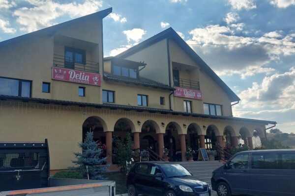 7 Hotel Delia